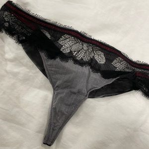 La Perla Black/Grey Lace Thong - Medium
